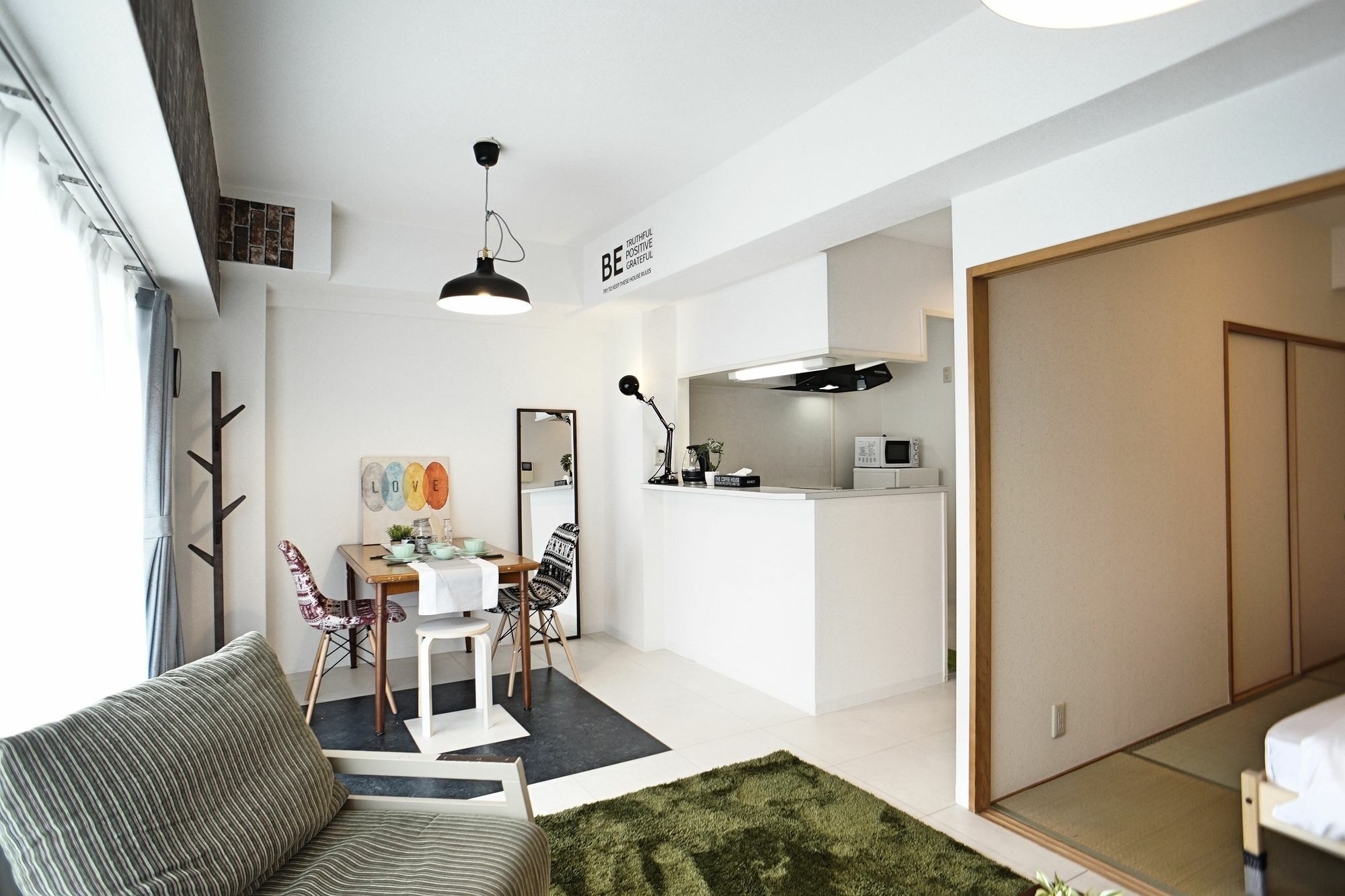 Million Apartment Осака Екстер'єр фото